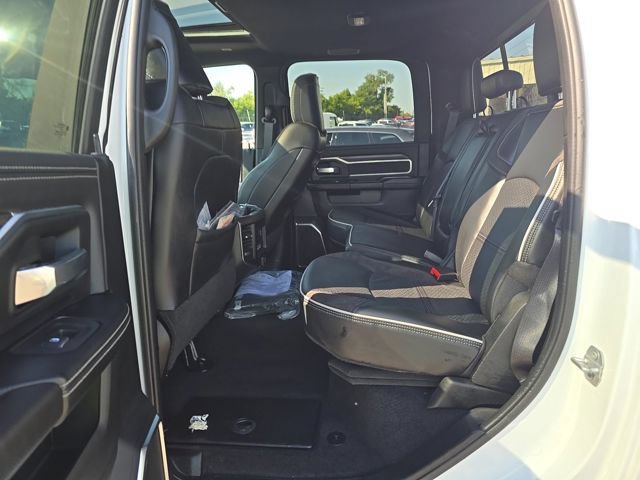 Used 2026 RAM 2500 Laramie AWD/4WD image 10