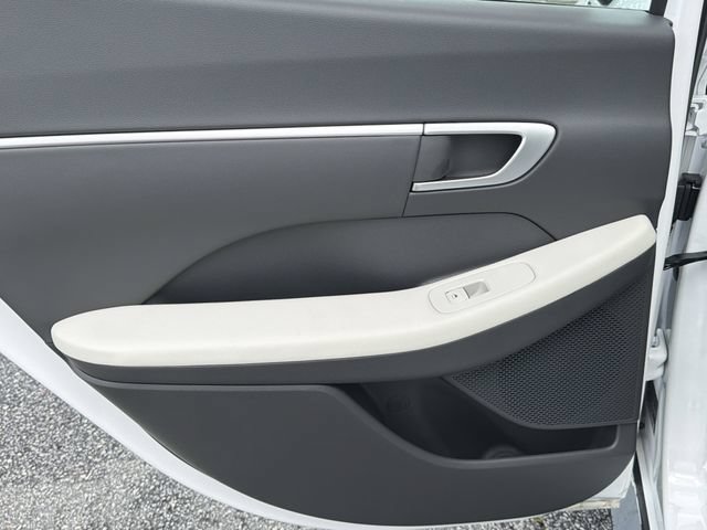 New 2026 Hyundai Sonata SEL FWD image 23