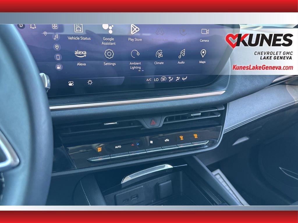 Used 2024 Buick Envision Sport Touring AWD/4WD image 43