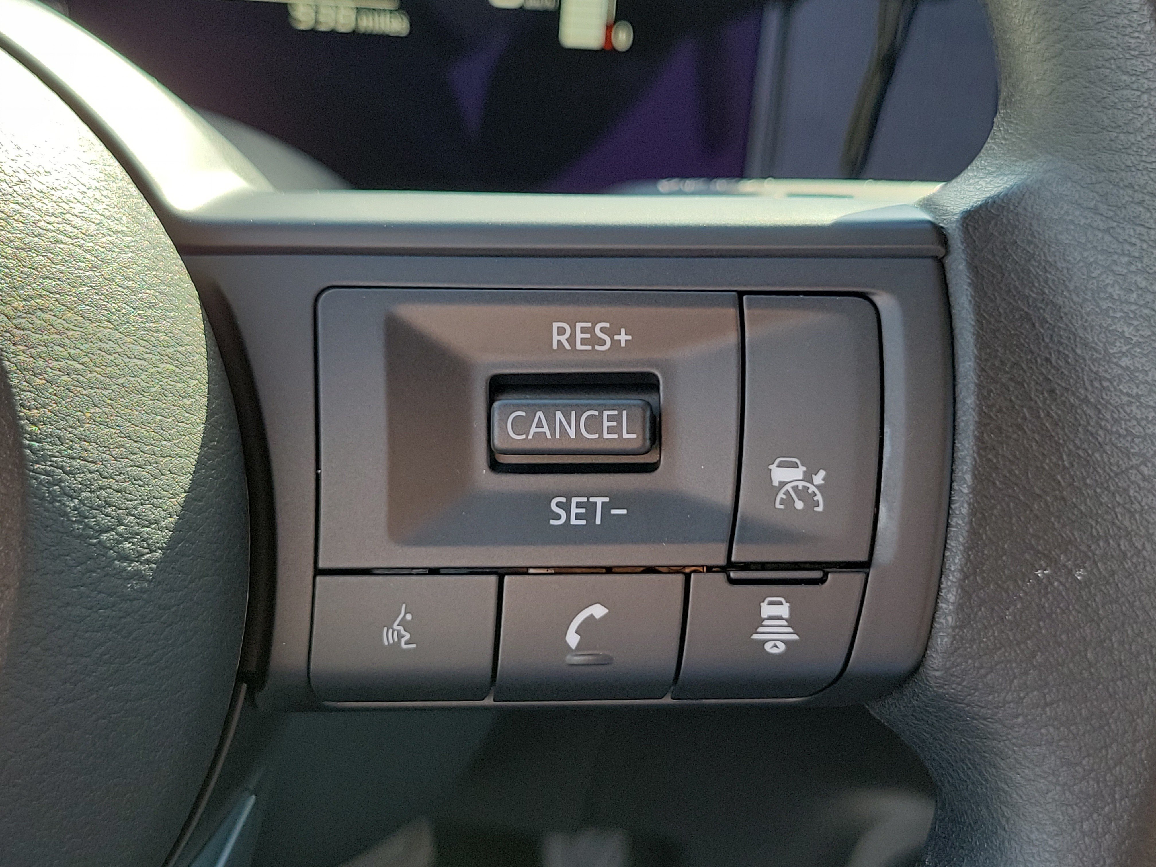 Used 2026 Nissan Kicks SV FWD image 26