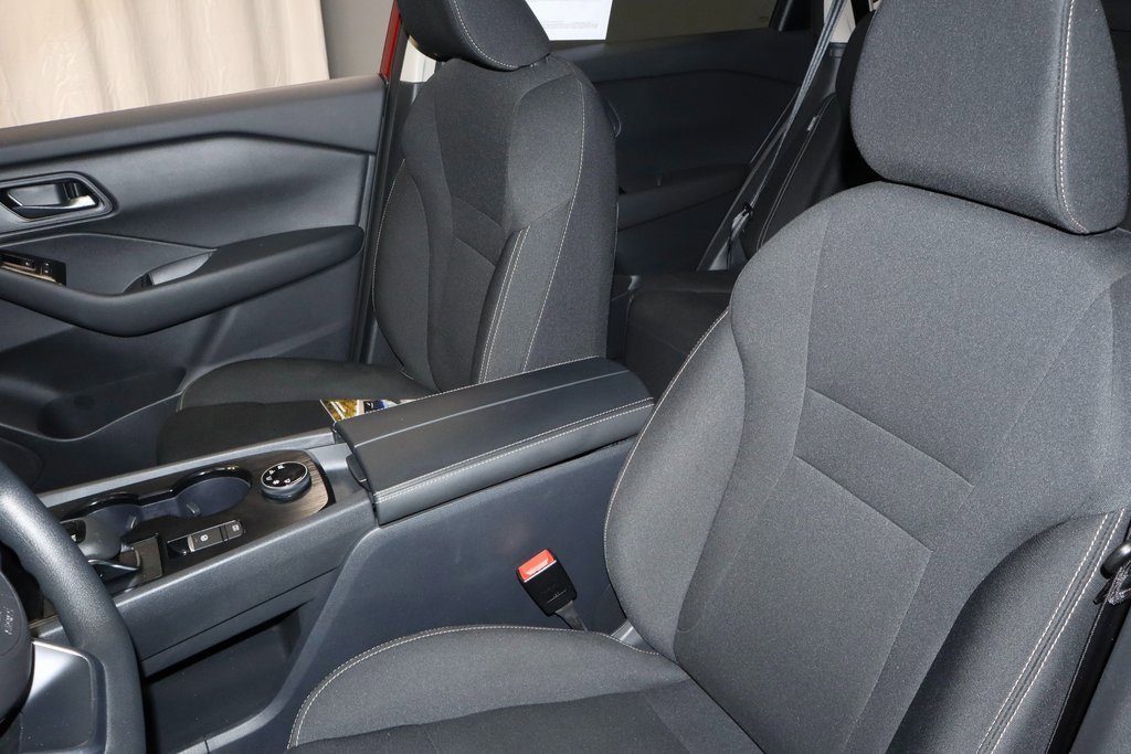 Certified 2024 Nissan Rogue S image 25