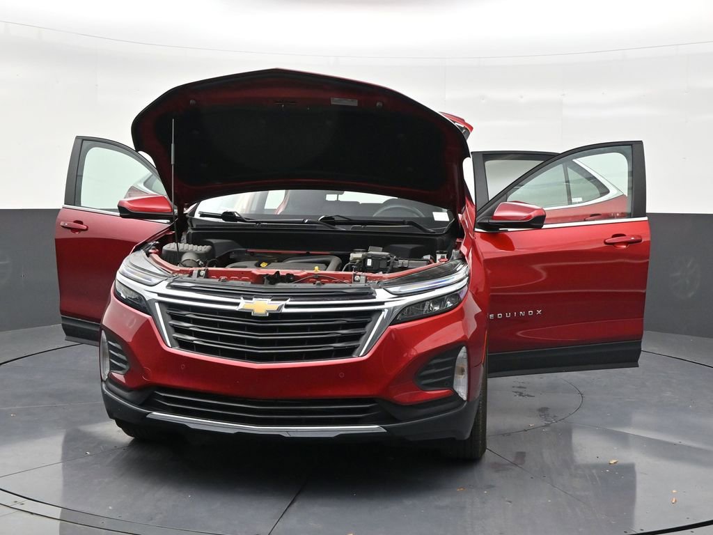 Used 2023 Chevrolet Equinox LT FWD image 33