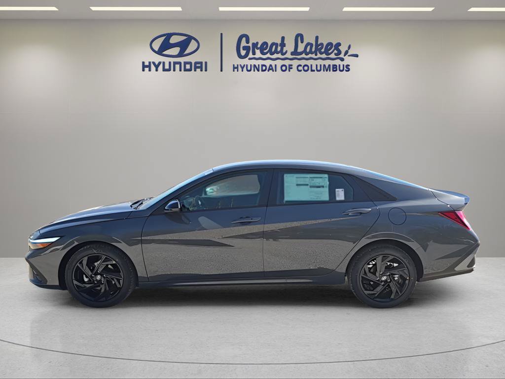 New 2026 Hyundai Elantra Sport FWD image 3