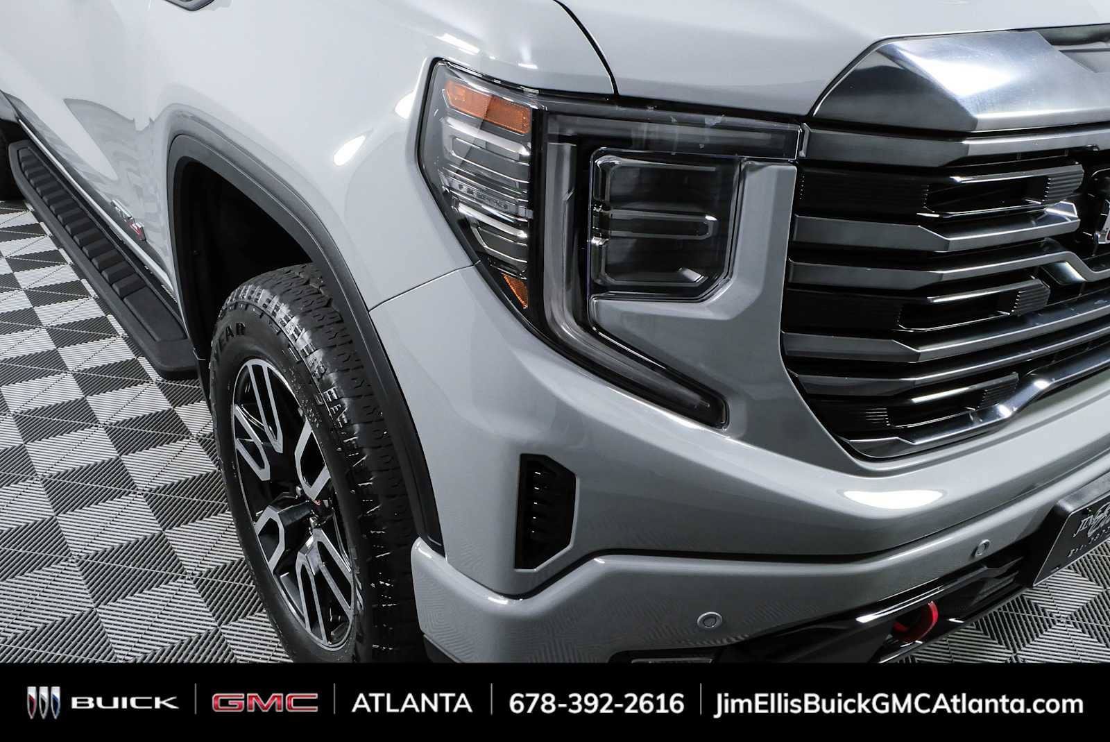Used 2024 GMC Sierra 1500 AT4 w/ AT4 Premium Package AWD/4WD image 34