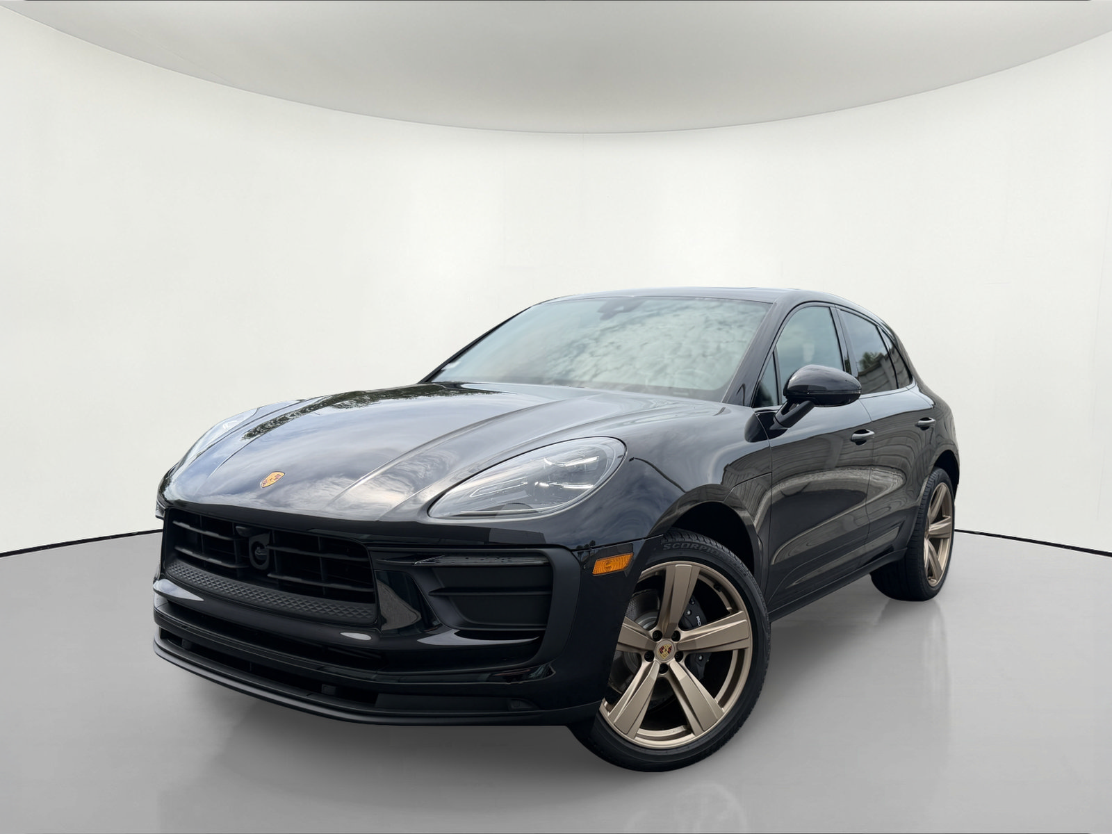 New 2026 Porsche Macan AWD/4WD image 1