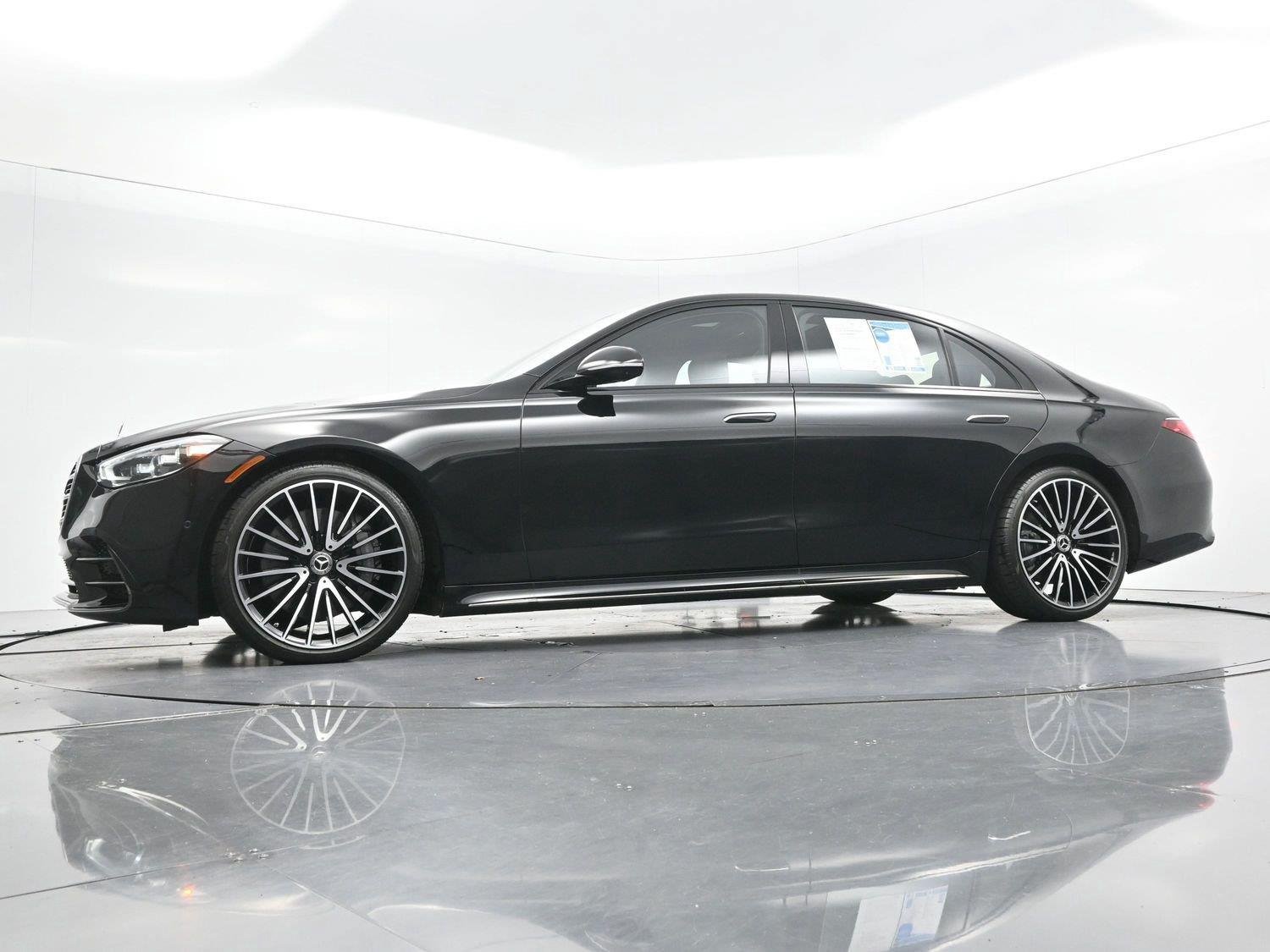 Used 2024 Mercedes-Benz S 580 4MATIC Sedan image 46