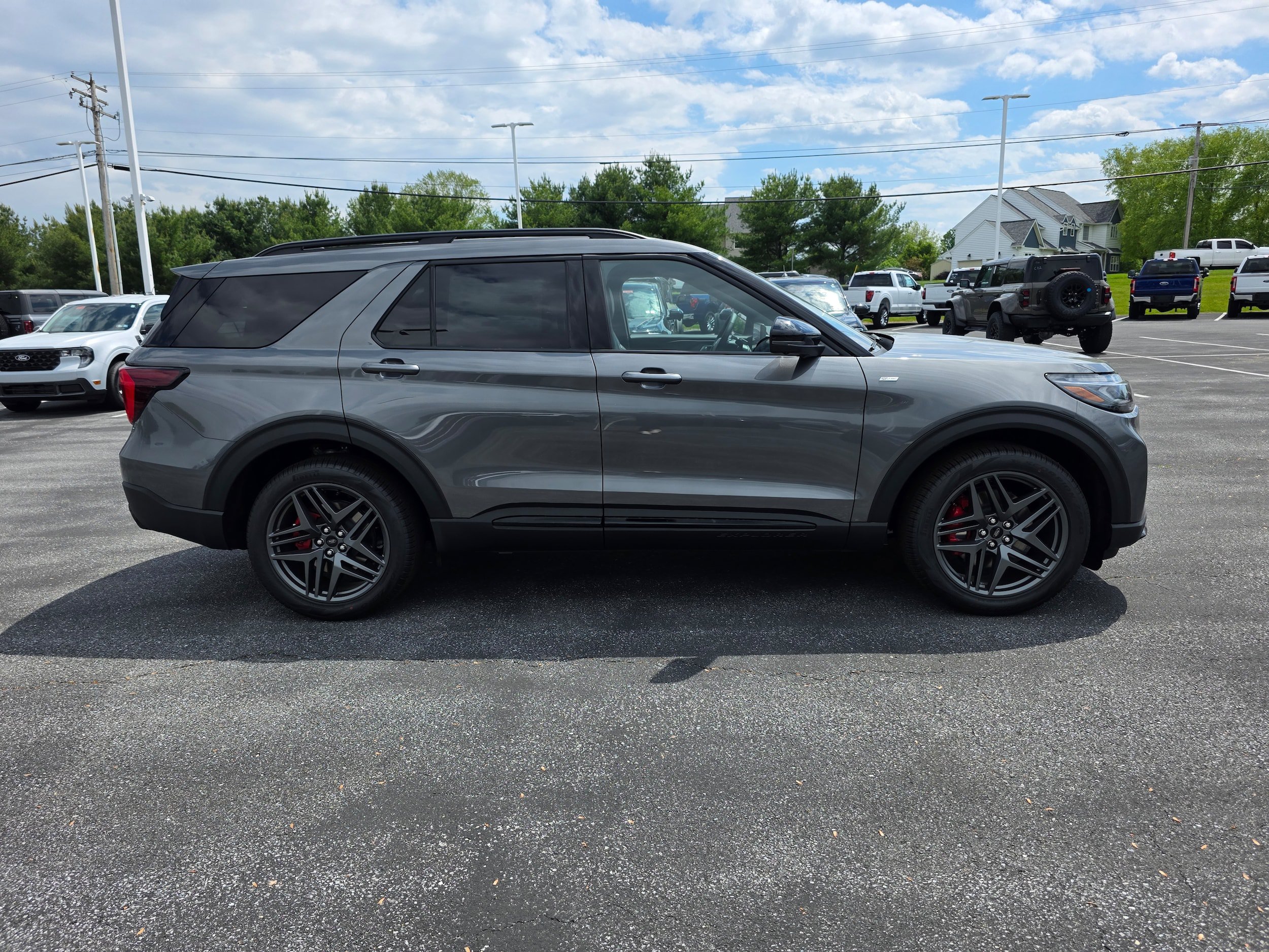 New 2026 Ford Explorer ST-Line AWD/4WD image 6