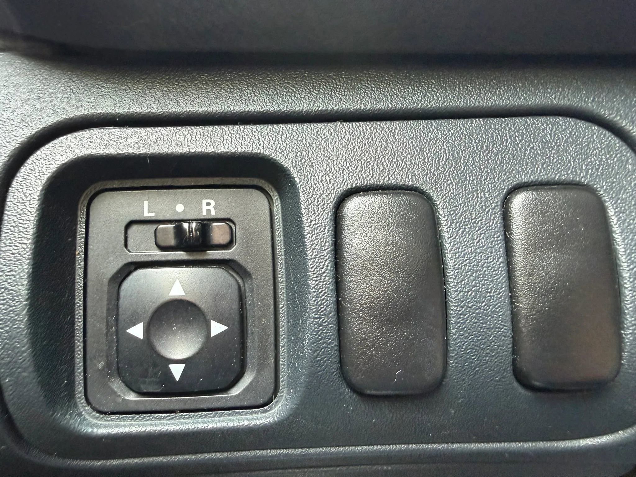 Used 2007 Mitsubishi Eclipse GS image 21