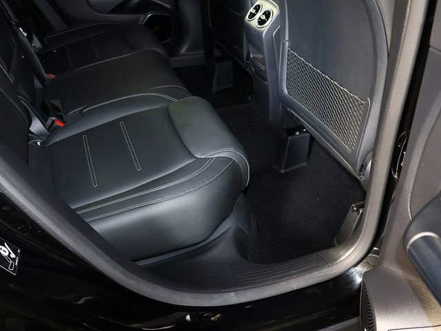 Used 2021 Mercedes-Benz GLA 35 AMG 4MATIC image 32