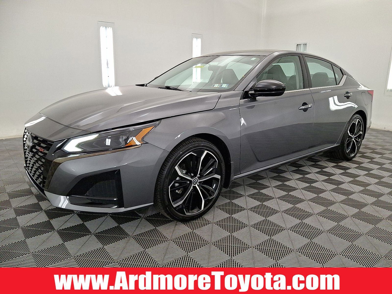 Used 2025 Nissan Altima 2.5 SR w/ SR Premium Package