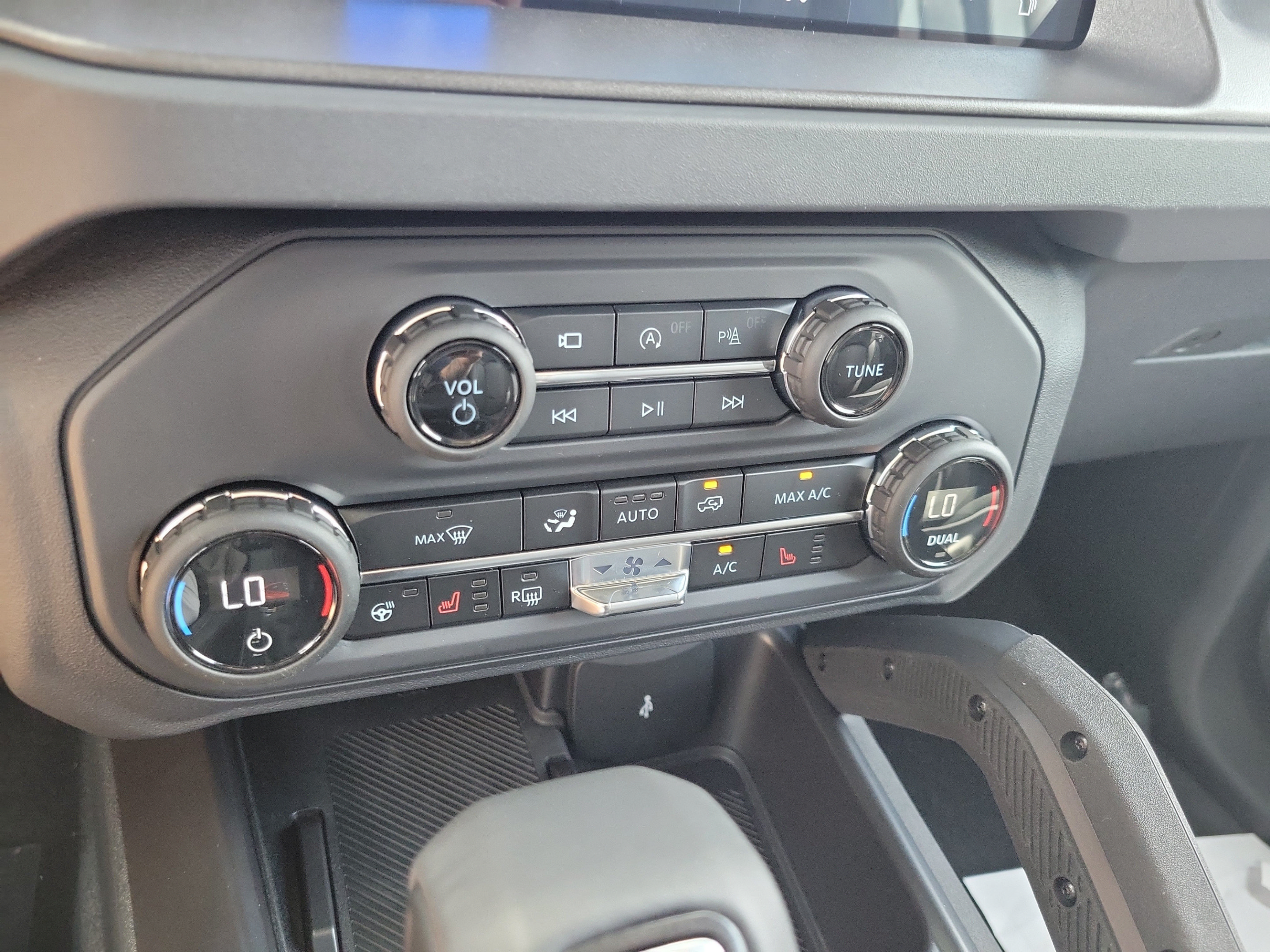 New 2026 Ford Bronco Raptor AWD/4WD image 26