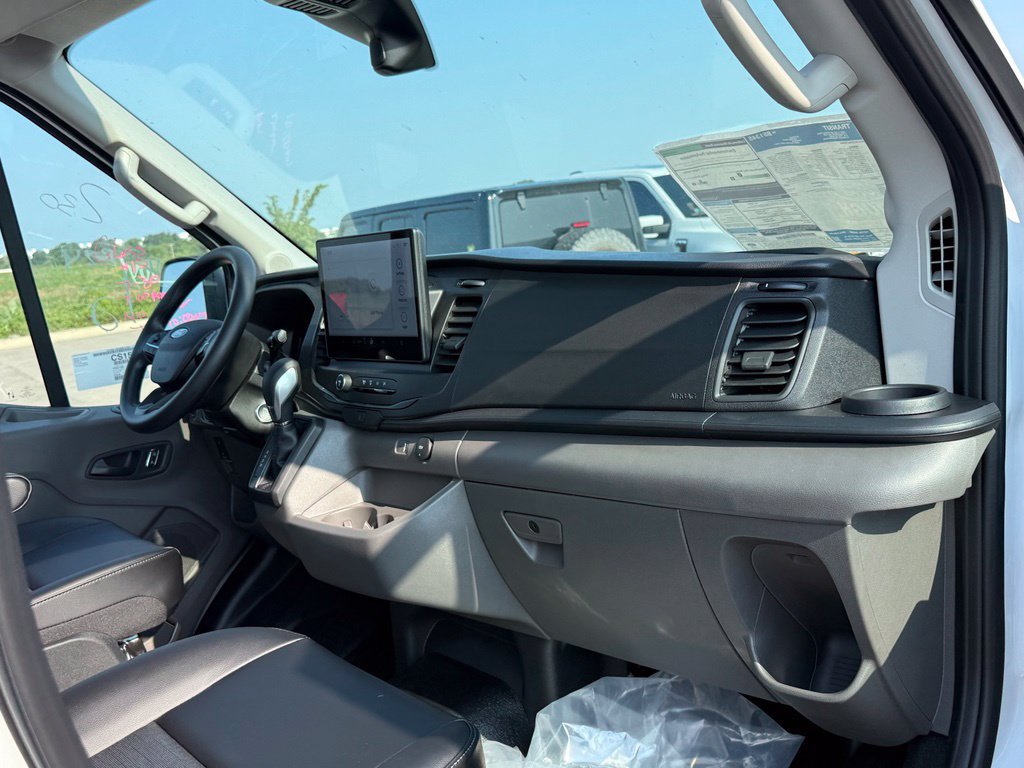 New 2026 Ford Transit 250 148 Medium Roof RWD image 29