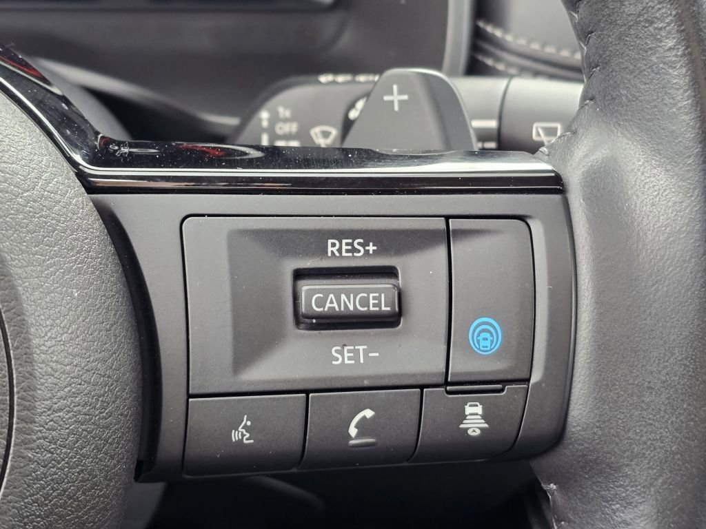 Used 2023 Nissan Rogue Platinum image 21