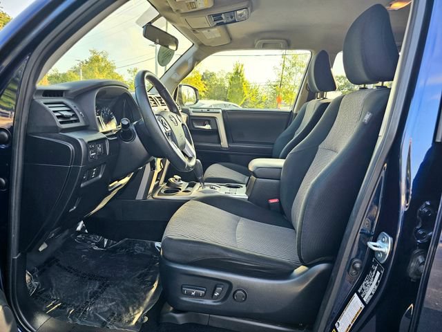 Used 2019 Toyota 4Runner SR5 AWD/4WD image 16