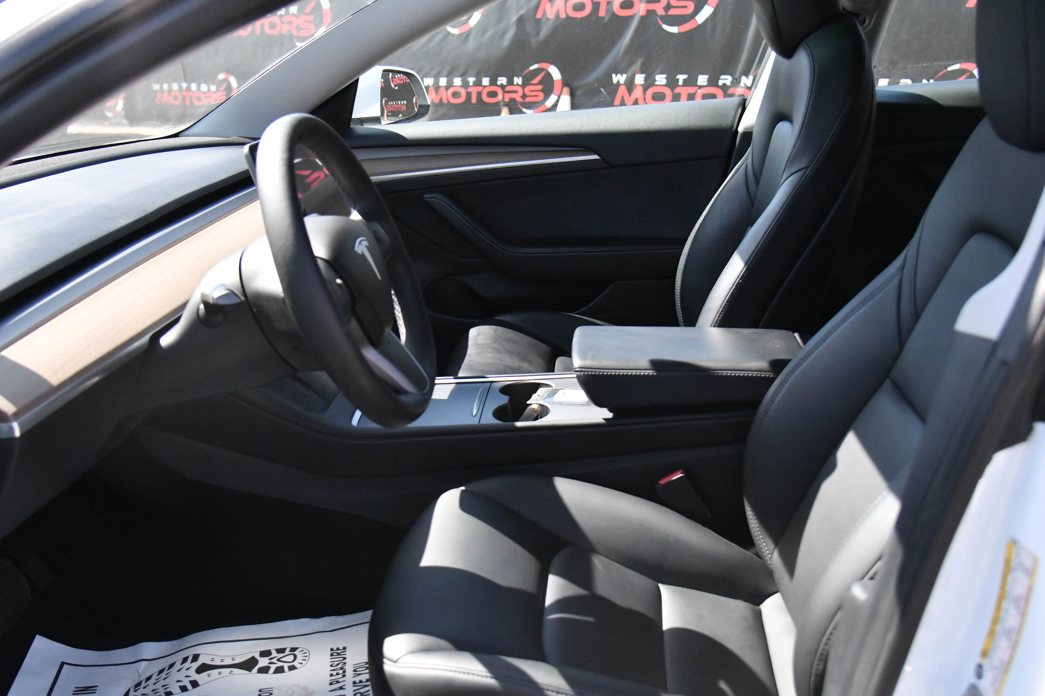 Used 2021 Tesla Model 3 Standard Range Plus RWD image 17