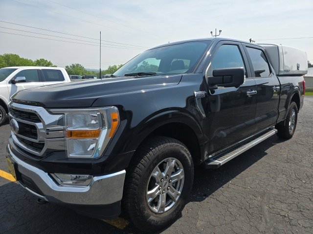 Used 2023 Ford F150 XLT w/ XTR Package image 3