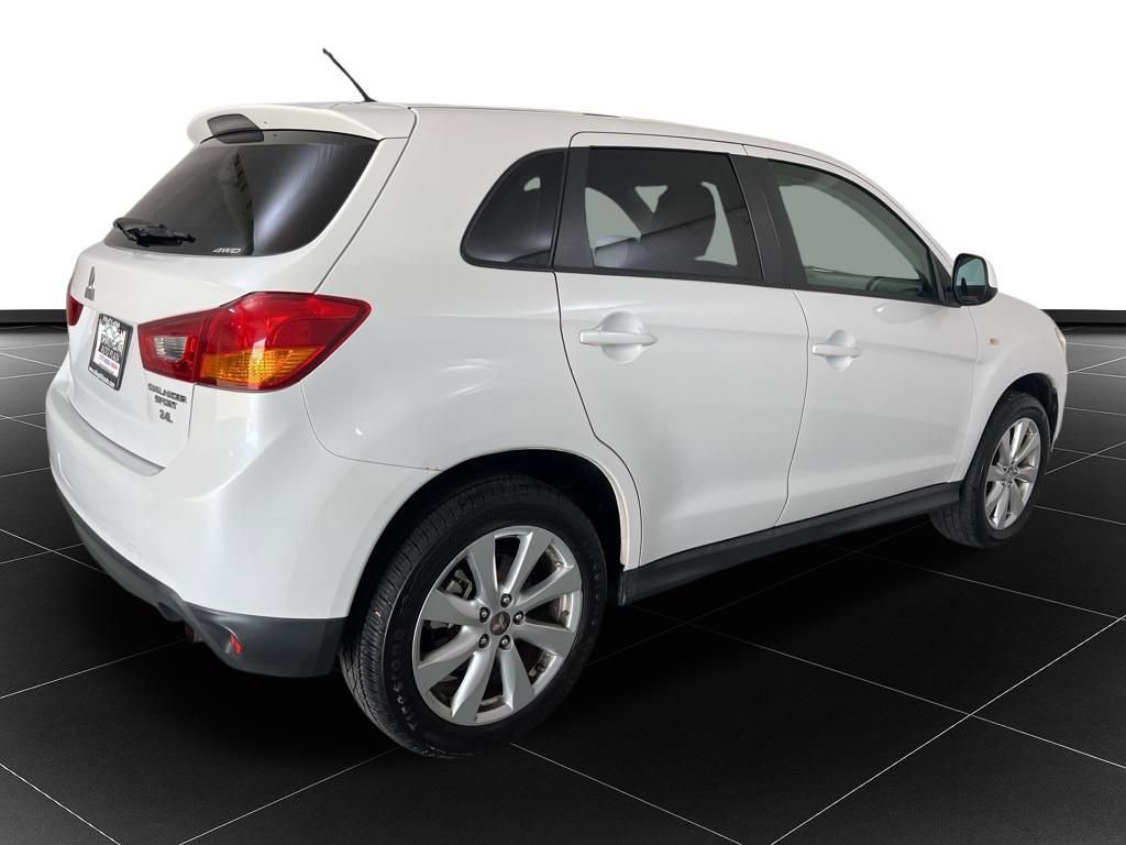 Used 2015 Mitsubishi Outlander Sport ES image 5