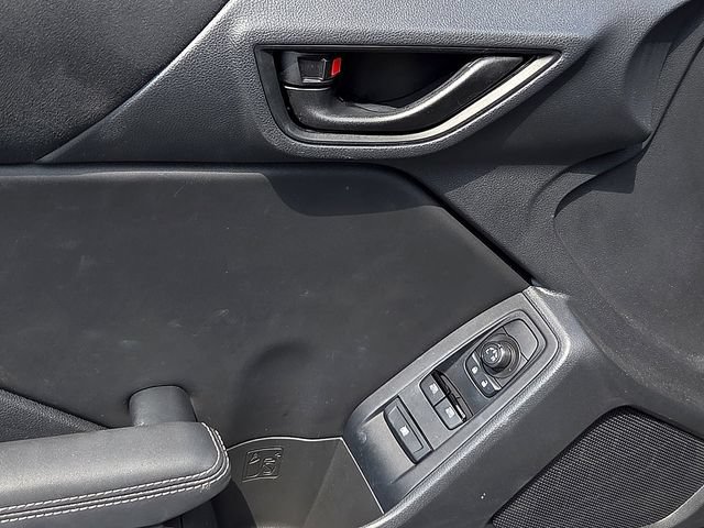 Used 2025 Toyota GR86 Premium RWD image 14
