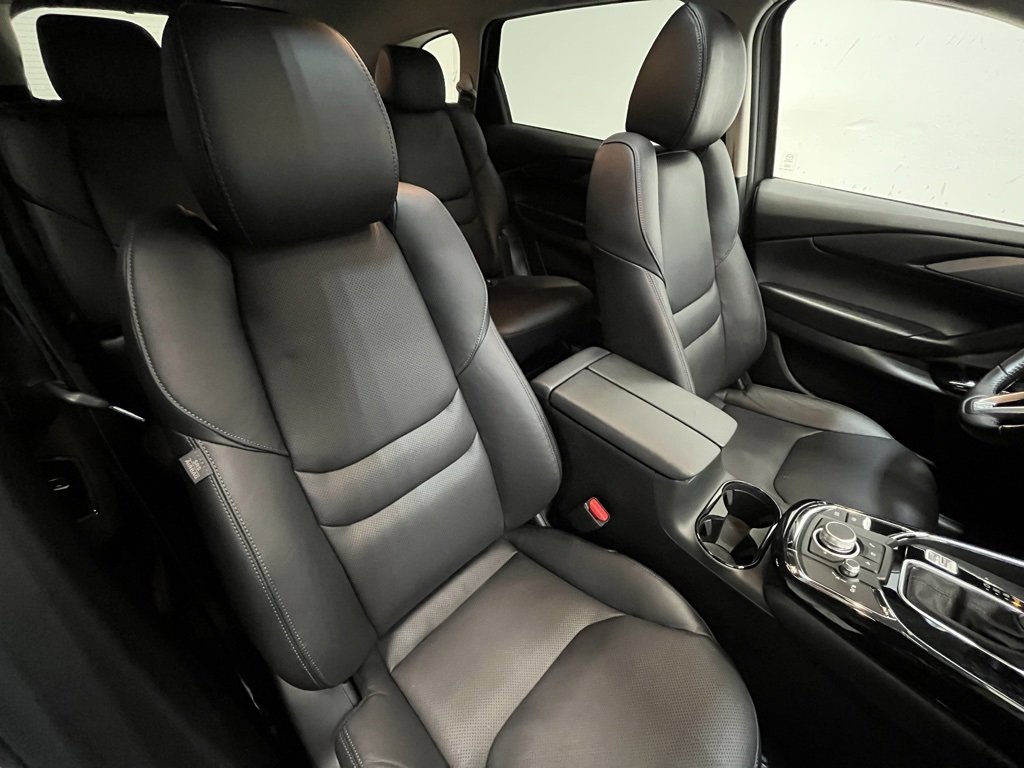 Used 2023 MAZDA CX-9 Touring image 12