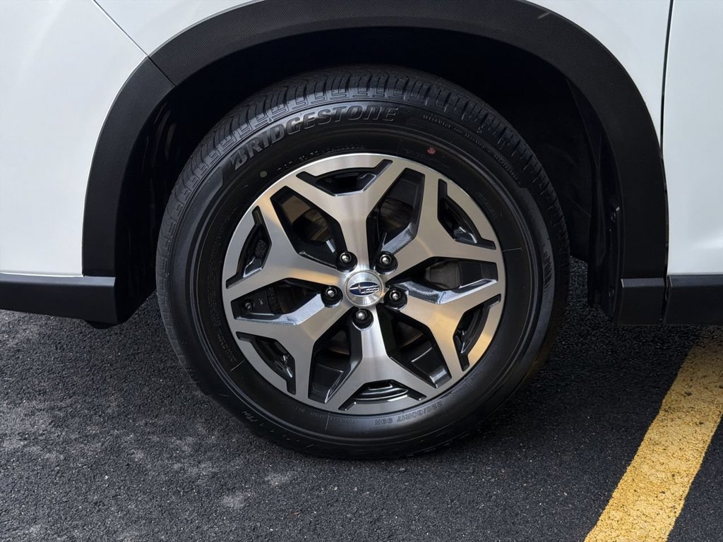 Certified 2023 Subaru Forester Premium AWD/4WD image 10