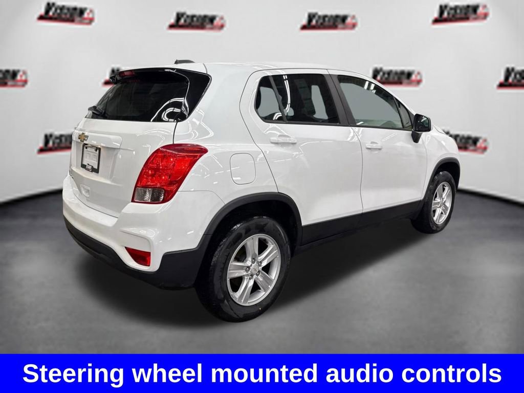 Used 2018 Chevrolet Trax LS AWD/4WD image 5