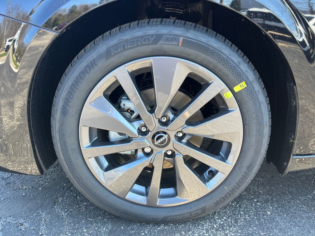 New 2026 Nissan Sentra SL w/ Floor Mat Package FWD image 9