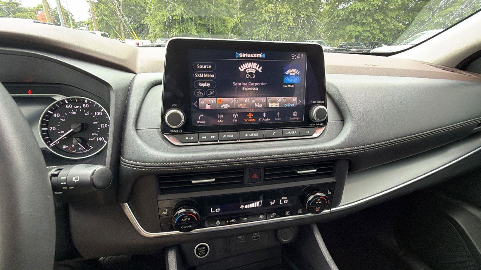 Used 2023 Nissan Rogue SV w/ SV Premium B Package FWD image 30