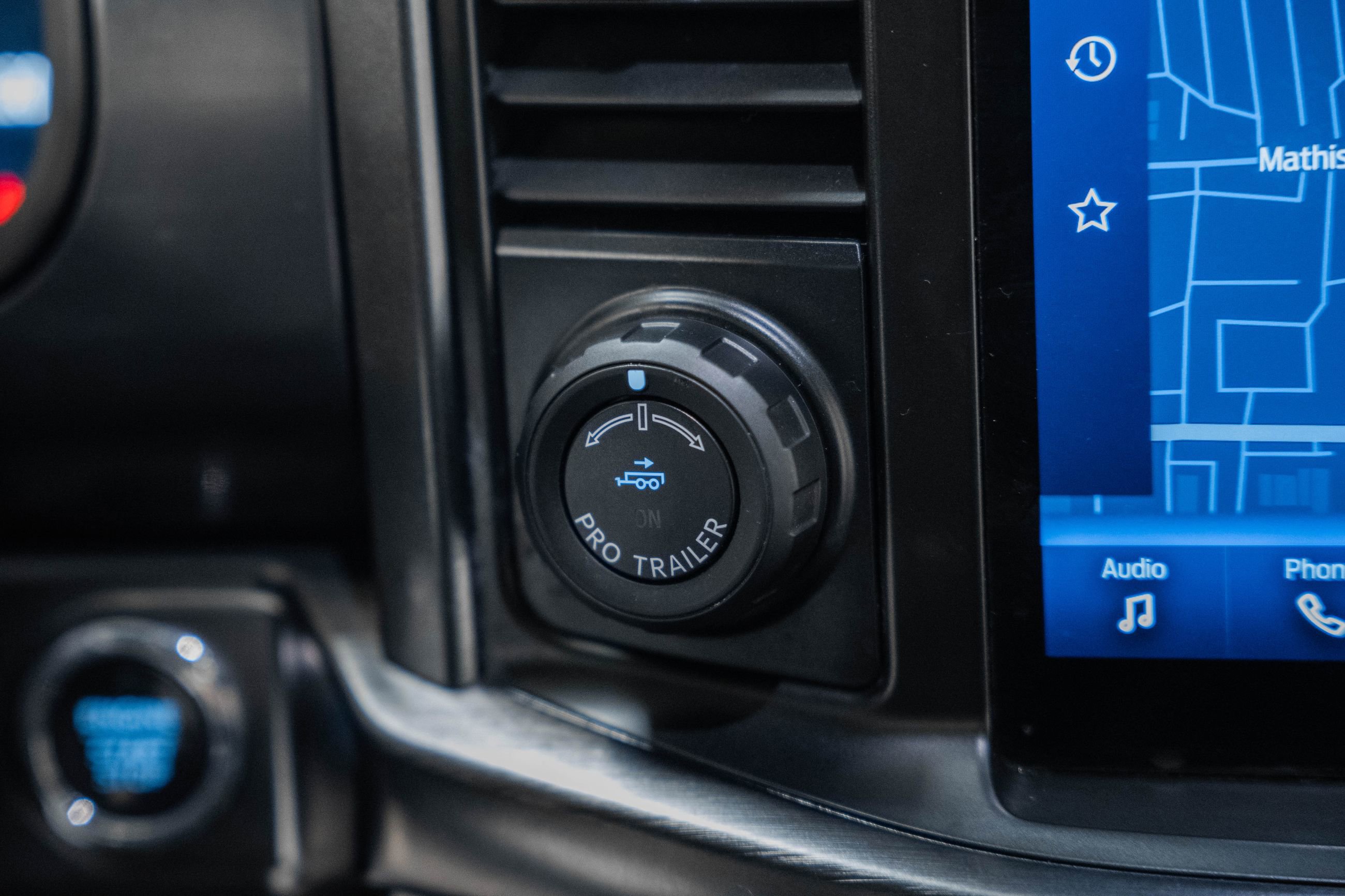 Certified 2023 Ford F150 Lariat w/ Equipment Group 502A High image 33