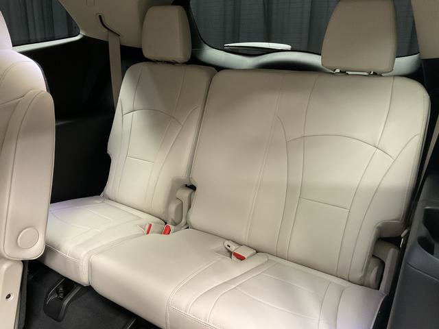 Used 2023 Buick Enclave Essence w/ Experience Buick Package image 10