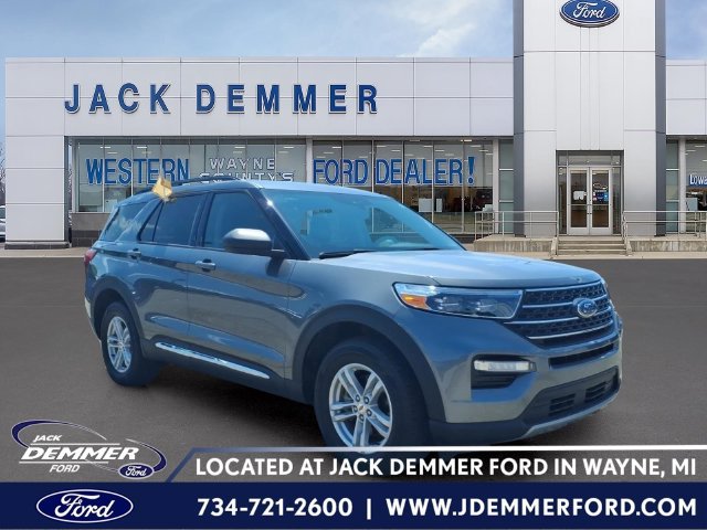 Certified 2024 Ford Explorer XLT w/ Equipment Group 202A