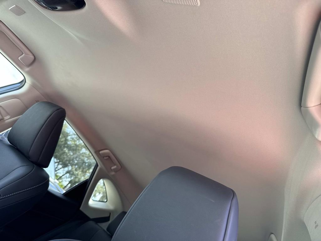 Used 2024 Lexus NX 250 FWD w/ Towing Package (2000 Lbs) image 48