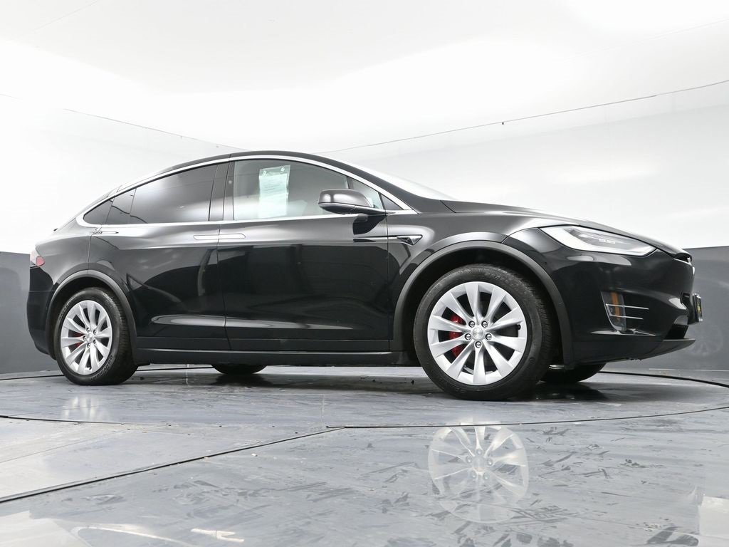 Used 2021 Tesla Model X Performance image 53