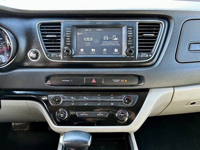 Used 2020 Kia Sedona EX image 25