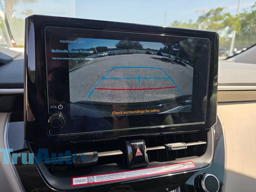 Used 2026 Toyota Corolla LE FWD image 19