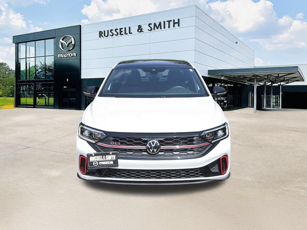 Used 2024 Volkswagen Jetta GLI Autobahn FWD image 2