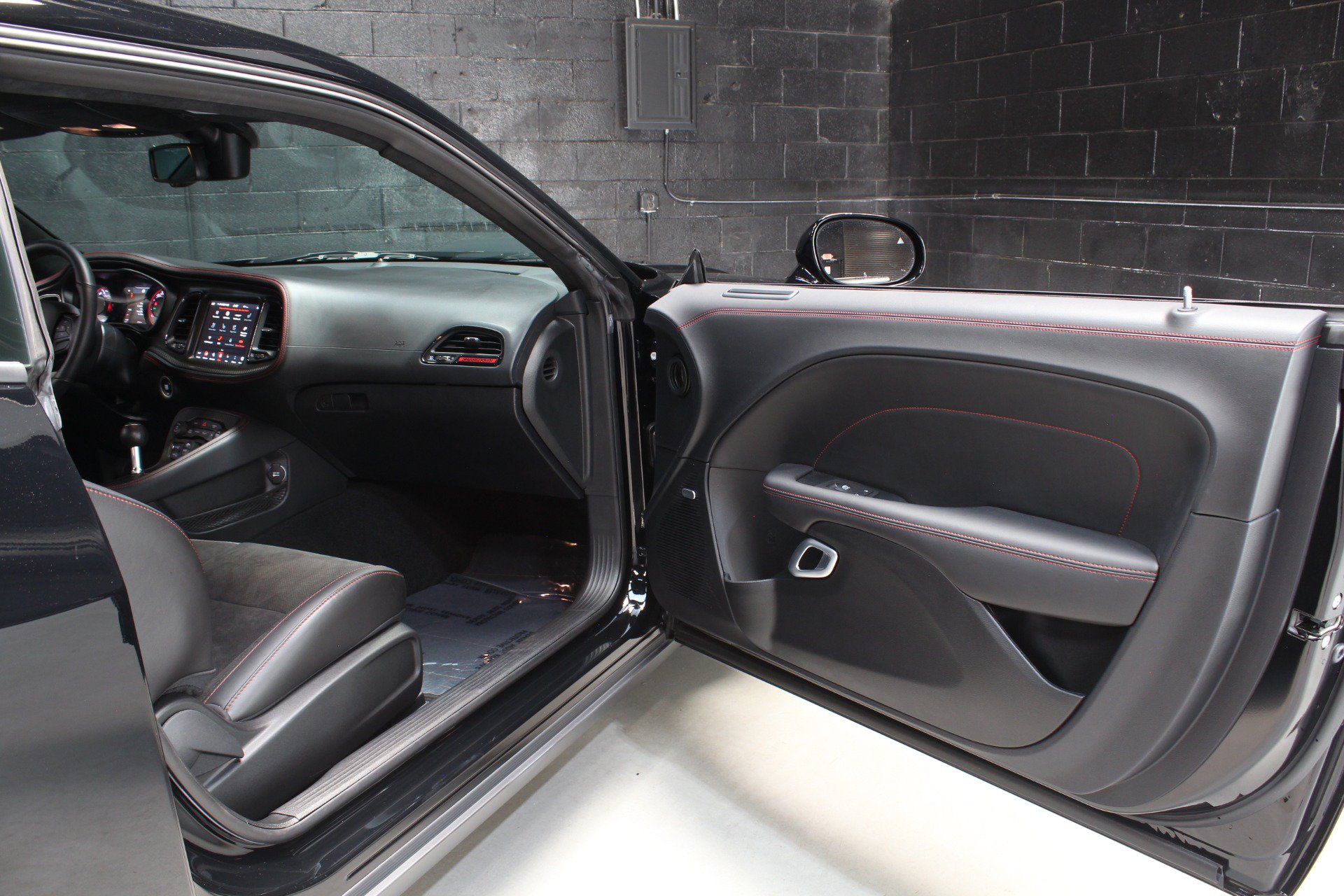 Used 2023 Dodge Challenger R/T Scat Pack RWD image 42