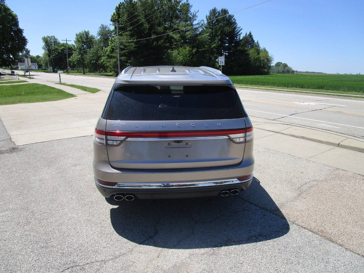 Used 2020 Lincoln Aviator Reserve w/ Equipment Group 201A AWD/4WD image 5