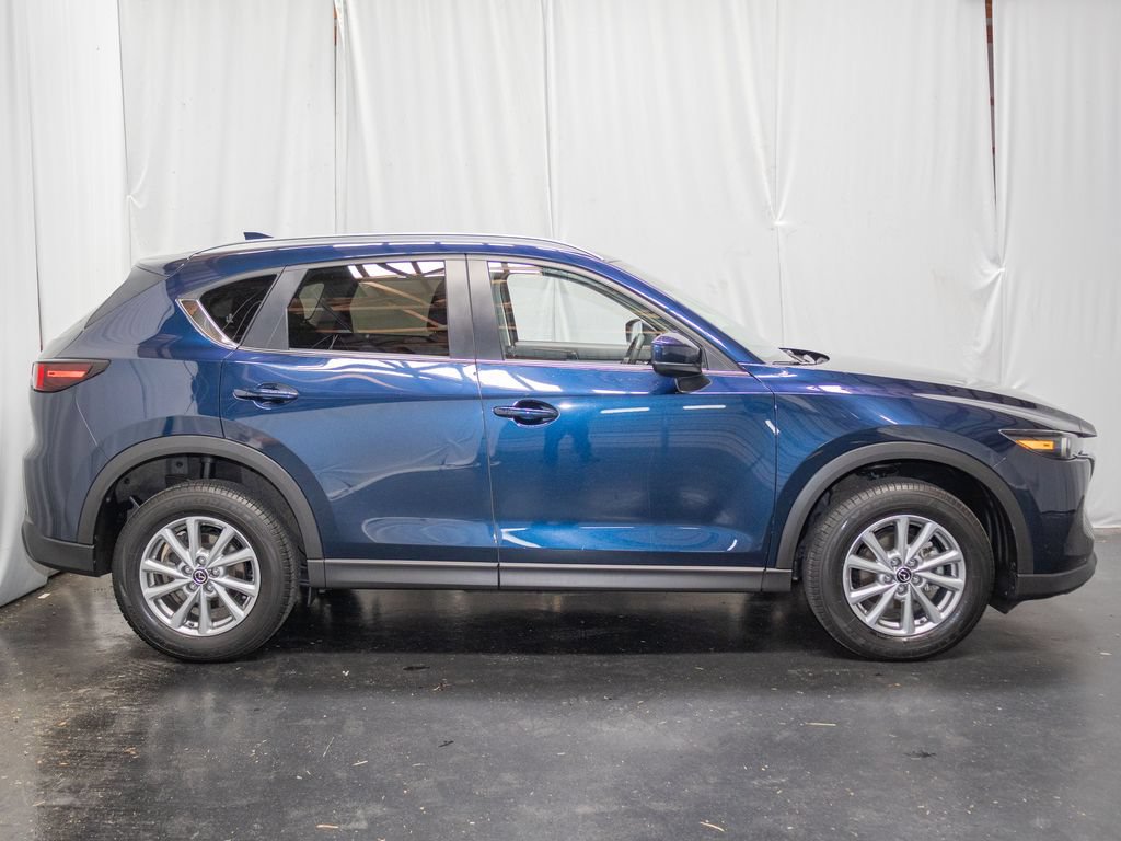 Used 2023 MAZDA CX-5 AWD 2.5 S w/ Select Package image 4
