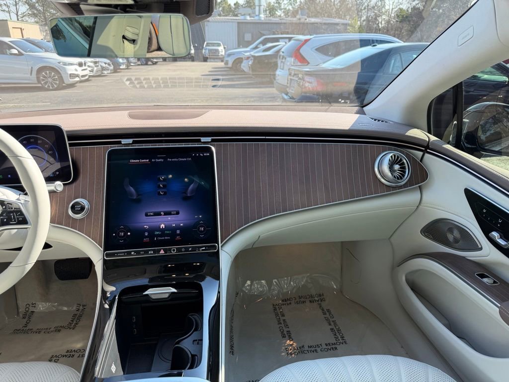 Used 2022 Mercedes-Benz EQS 450+ Sedan w/ AMG Line Exterior image 28