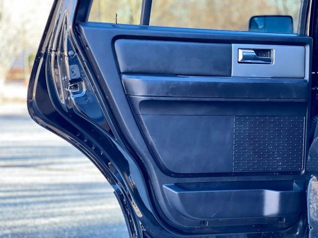 Used 2017 Ford Expedition XLT RWD image 15