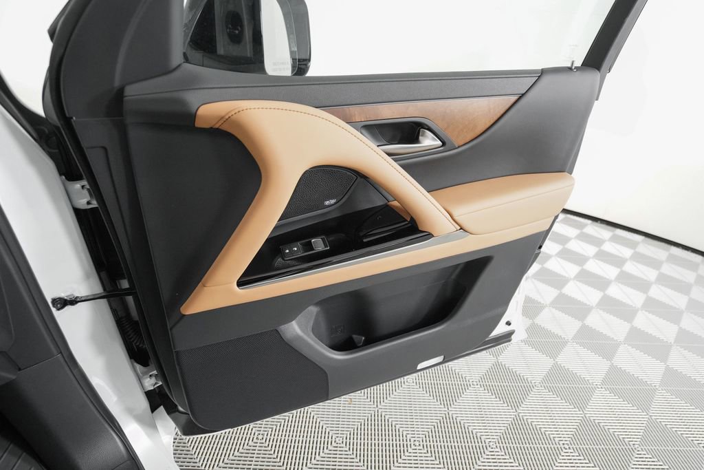 New 2026 Lexus LX 600 4WD w/ Luxury Package image 18