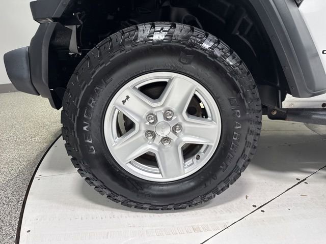 Used 2020 Jeep Gladiator Sport w/ Quick Order Package 24S image 6