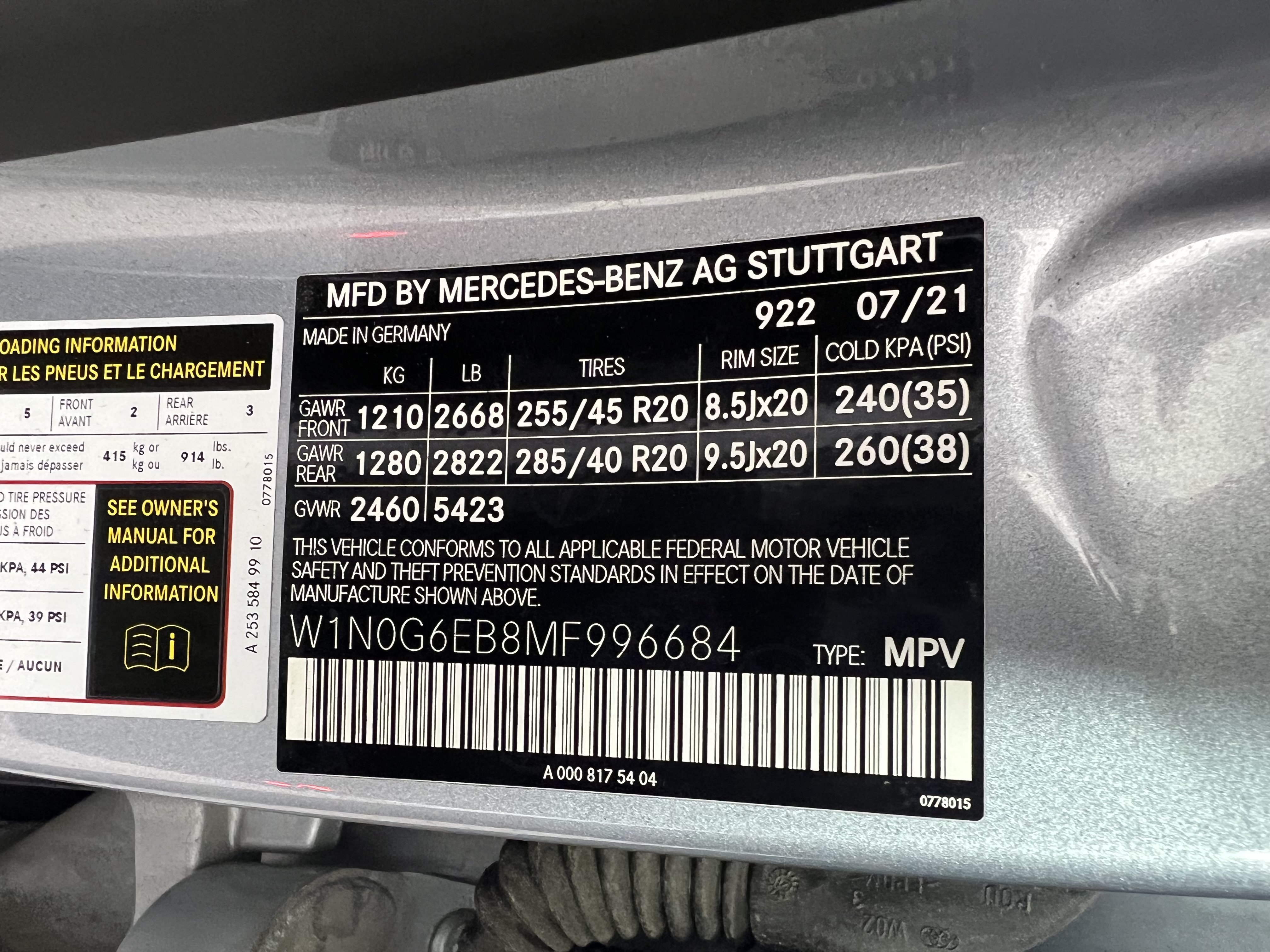 Certified 2021 Mercedes-Benz GLC 43 AMG 4MATIC image 33