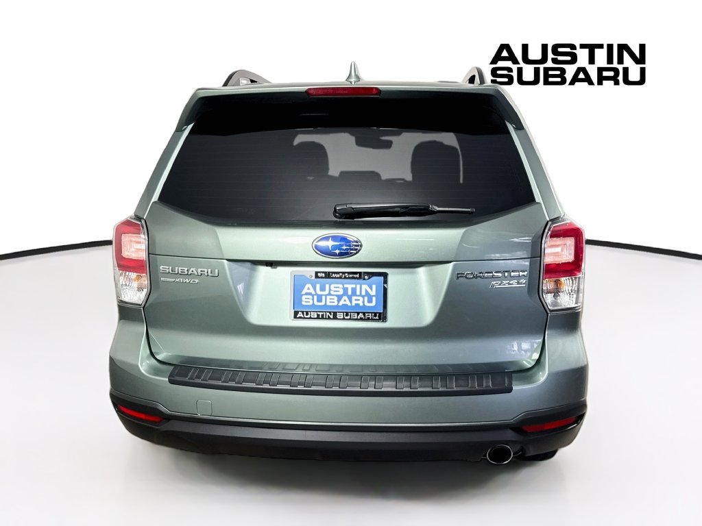 Used 2017 Subaru Forester 2.5i Limited AWD/4WD image 6