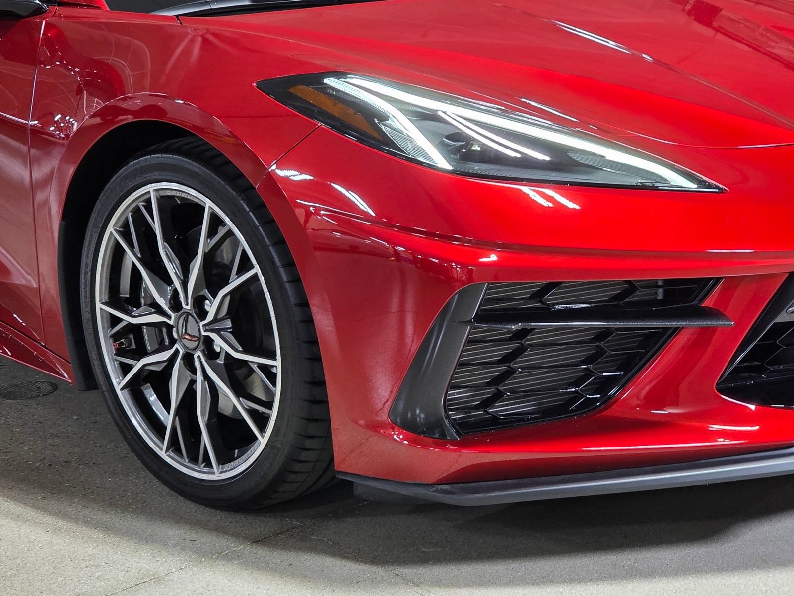 Used 2023 Chevrolet Corvette Stingray Premium Cpe w/ Z51 Performance Package RWD image 10