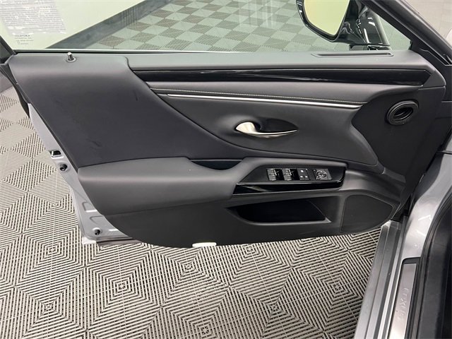 Certified 2025 Lexus ES 350 image 9