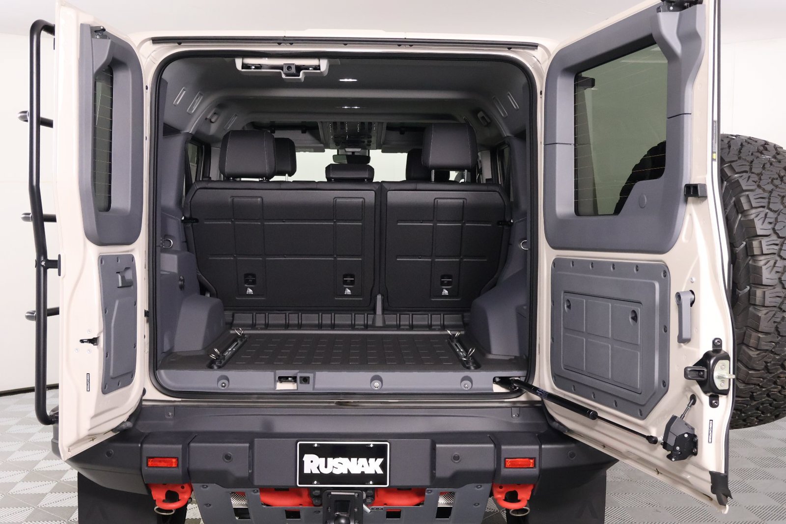 New 2026 INEOS Grenadier Station Wagon AWD/4WD image 21
