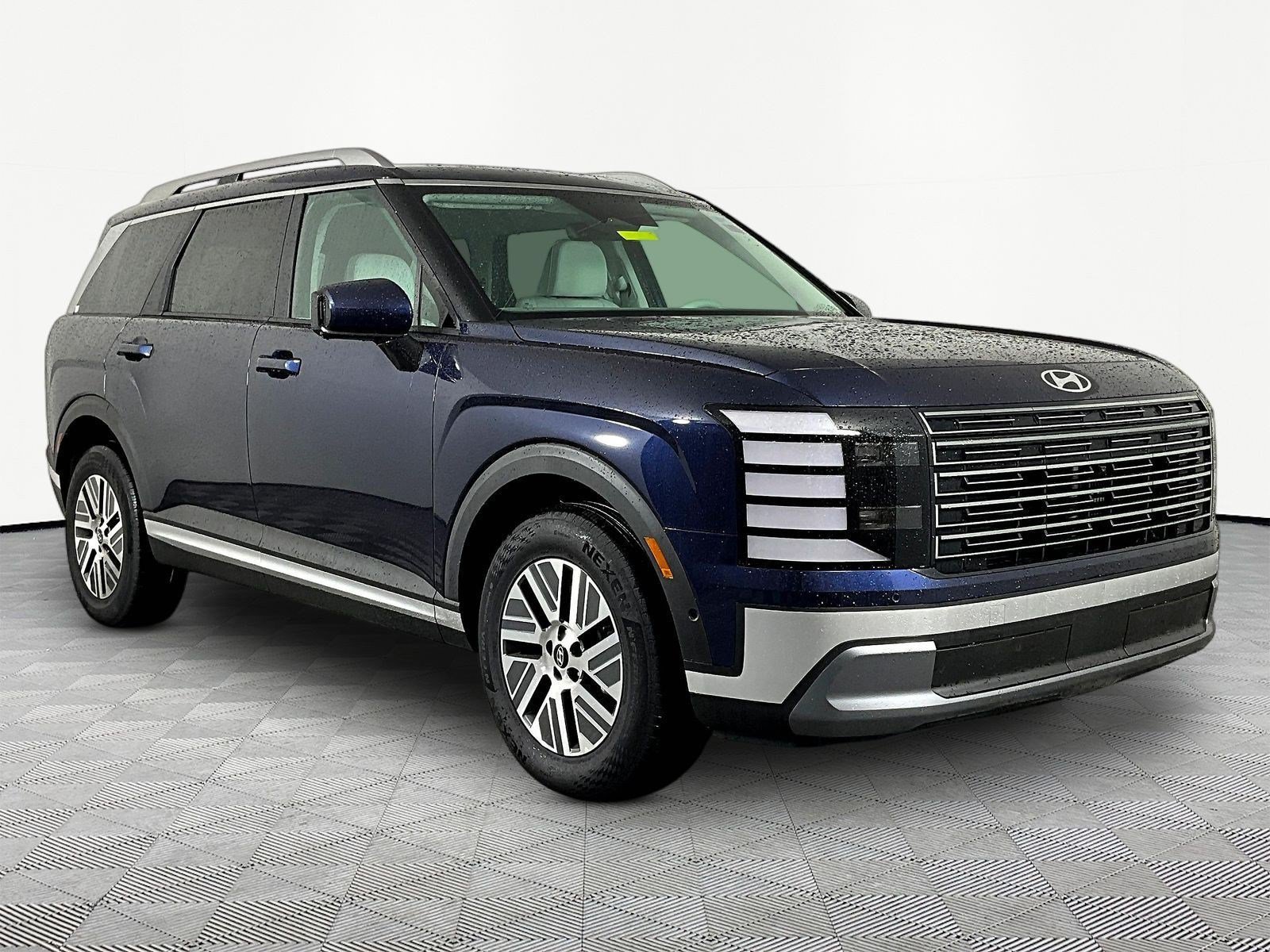 New 2026 Hyundai Palisade SEL Premium FWD image 3