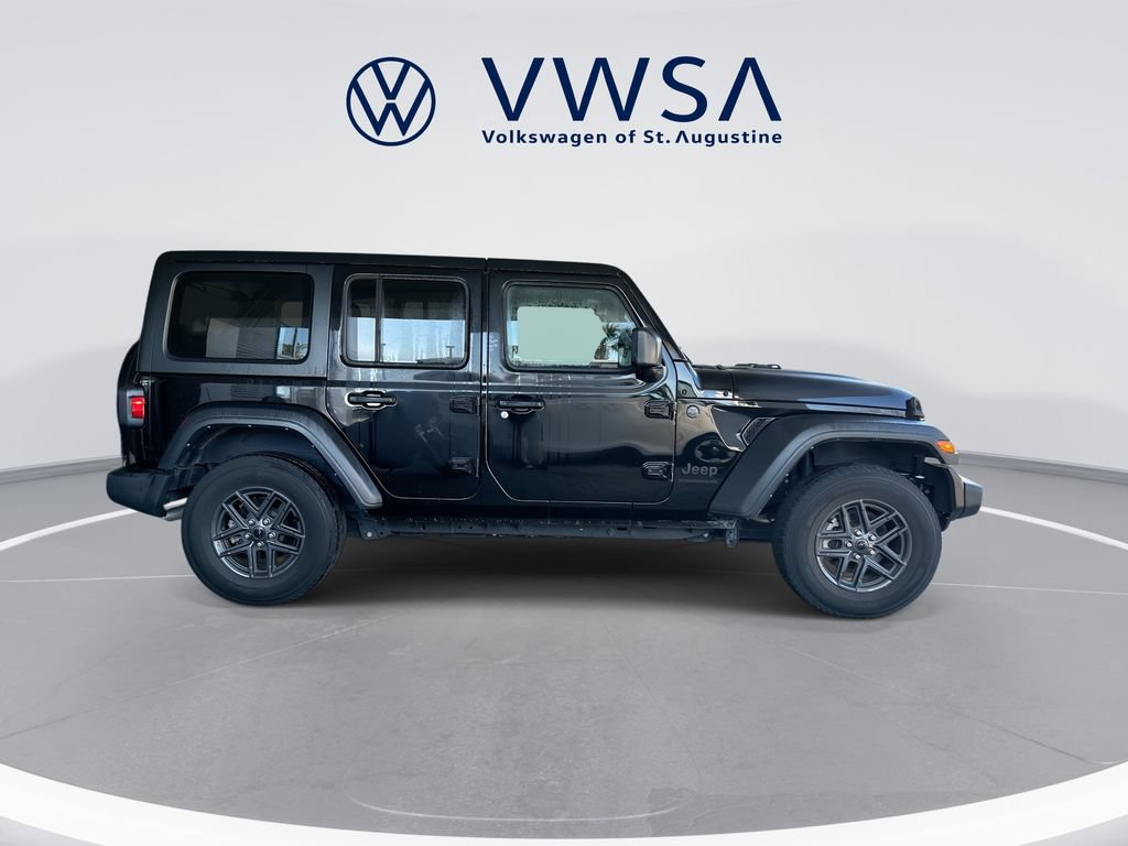 Used 2024 Jeep Wrangler Unlimited Sport AWD/4WD image 8