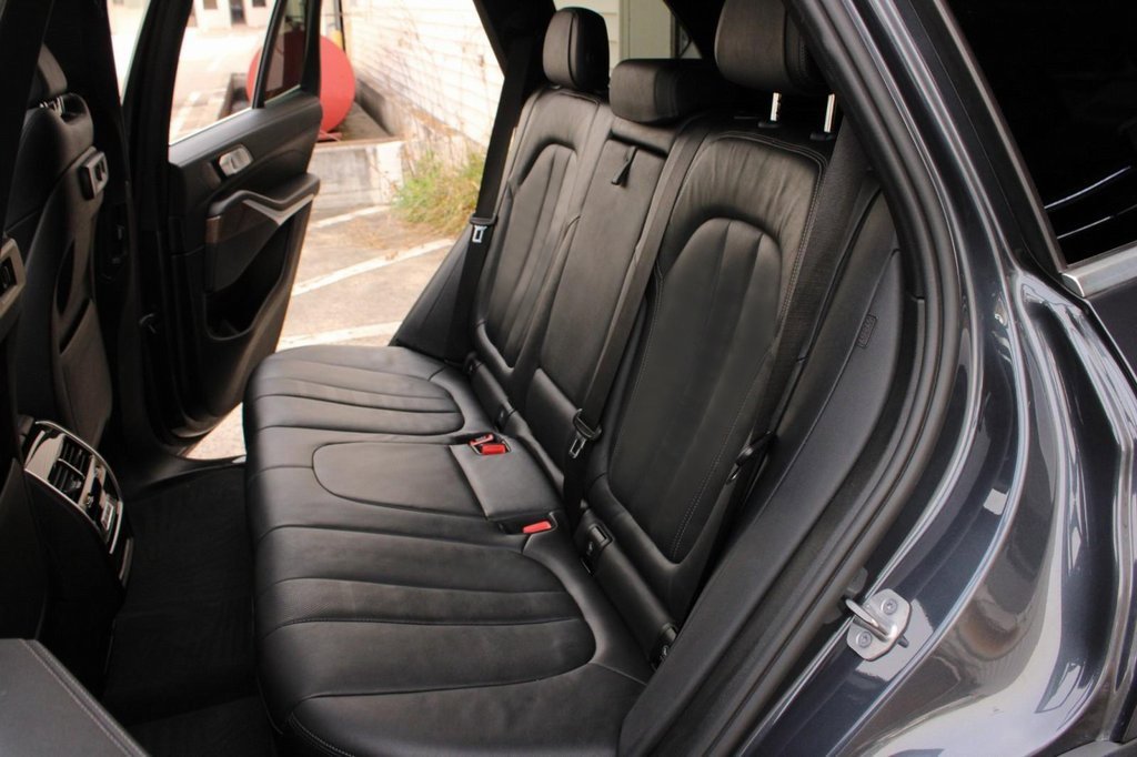 Used 2021 BMW X5 sDrive40i w/ Convenience Package image 22